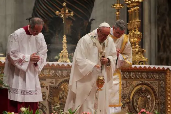 Papa Francesco durante una celebrazione liturgica  / Martha Calderon / ACI Group