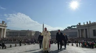 Il Papa: “Fate tesoro del patrimonio della tradizione latina per educare i giovani"