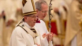 Papa Francesco: "Diaconato permanente provvida iniziativa"