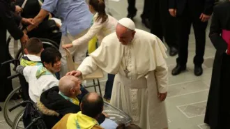 Disabilità, Papa Francesco: "Cambiare mentalità e abbattere i pregiudizi"