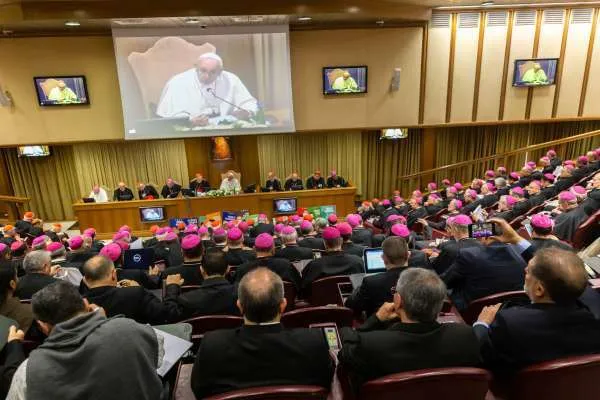 Papa Francesco apre i lavori del Sinodo dei Vescovi |  | Daniel Ibanez / ACI Group