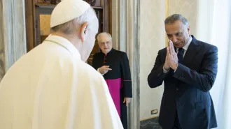 Quattro mesi dopo il suo viaggio, Papa Francesco riceve il Primo Ministro Iracheno