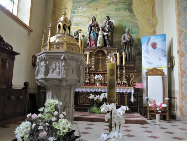 Il fonte battesimale dove Giovanni Paolo II fu battezzato |  | WR