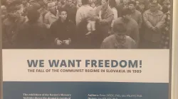 Il pannello introduttivo della mostra "We want freedom" dall'Ambasciata Slovacca per i 30 anni della Rivoluzione di Velluto / AG / ACI Group