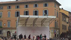 Papa Francesco incontra gli studenti in piazza San Domenico, Bologna, 1 ottobre 2017 / Marco Mancini / ACI Stampa