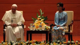 Il Papa in Myanmar, "pace e  riconciliazione vengono dal rispetto dei diritti umani"