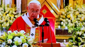 Papa Francesco, ultimo appuntamento in Myanmar. “Giovani, voi siete il lieto annuncio”
