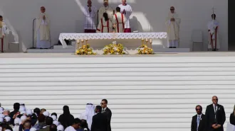 Papa Francesco negli Emirati: "Le Beatitudini sono una mappa di vita" 