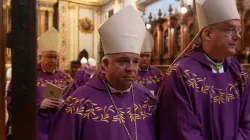 Il vescovo Nelson Perez, nuovo arcivescovo di Philadelphia, durante la visita ad limina dei vescovi dell'Ohio a Roma nel dicembre 2019 / Daniel Ibanez / ACI Group