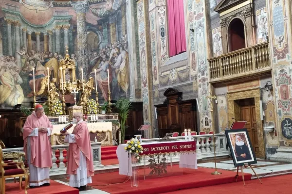 Il Cardinale Pell celebra la Messa in ricordo di Madre Angelica, chiesa di Santo Spirito in Sassia, Roma, 27 marzo 2022 / AG / ACI Group