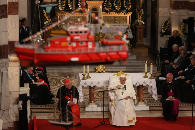 Papa Francesco nella Basilica di Notre Dame de la Garde a Marsiglia, 22 settembre 2023. | Daniel Ibanez / ACI Group