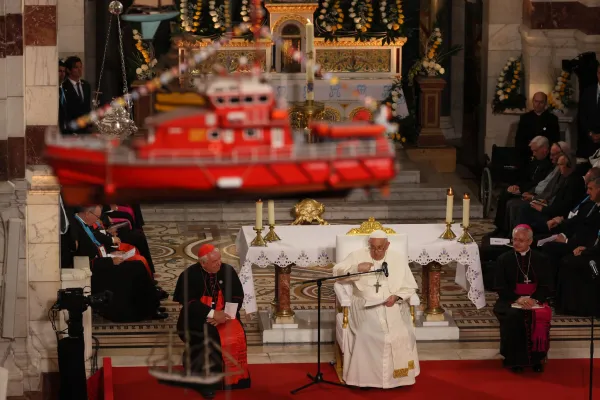 Papa Francesco nella Basilica di Notre Dame de la Garde a Marsiglia, 22 settembre 2023. / Daniel Ibanez / ACI Group