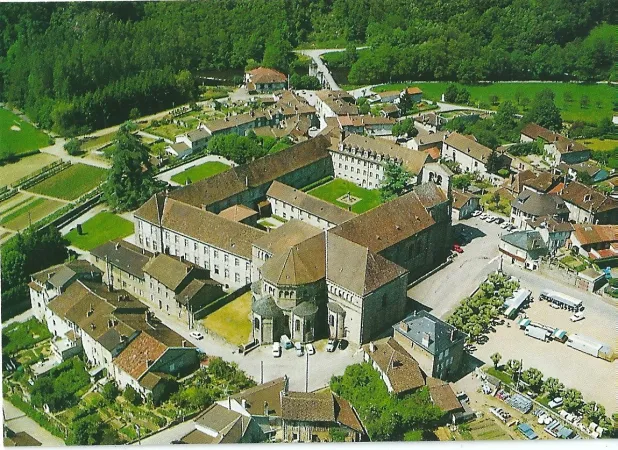 Solignac la Abbazia | | pd