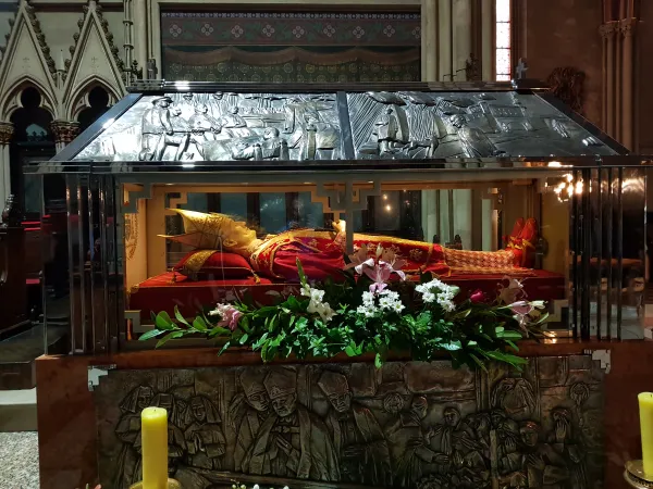 Tomba del Beato Cardinale Aloysius Stepinac | Tomba del Cardinale Aloysius Stepinac, nella cattedrale di Zagabria | Andrea Gagliarducci / ACI Stampa