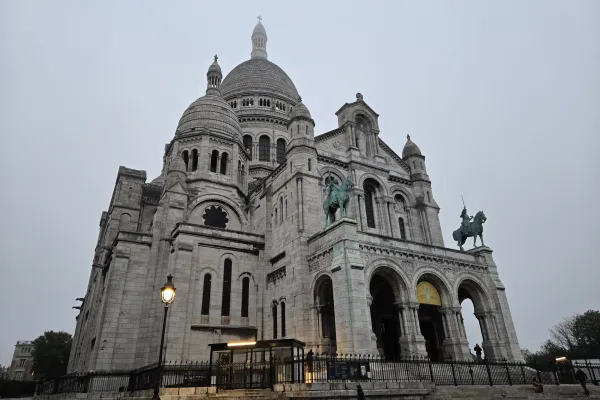 La Basilica del Sacro Cuore, sulla collina di Montmartre / AG / ACI Stampa