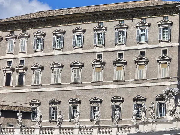 Il Palazzo Apostolico |  | MM Acistampa