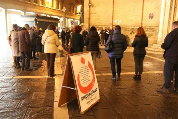 Una della preghiere per i perseguitati del 20 di ogni mese / Nazarat