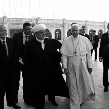 Papa Francesco e lo Sceicco del Caucaso | | CTV