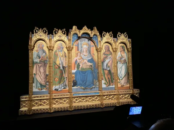 La Madonna con Bambino e i Santi di Carlo Crivelli | | Musei Vaticani