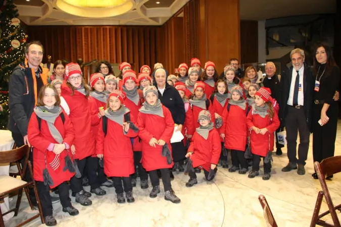 I ragazzi del Minicoro di Rovereto durante la festa del Dispensario | | Minicoro di Rovereto