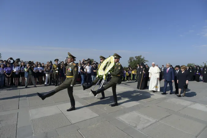 Il Papa alla " Fortezza delle Rondini" | | Osservatore Romano