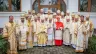 Foto di gruppo dei vescovi di Romania e il cardinale Gugerotti con il nuovo arcivescovo maggiore Claudiu Pop / Arcieparchia di Blaj