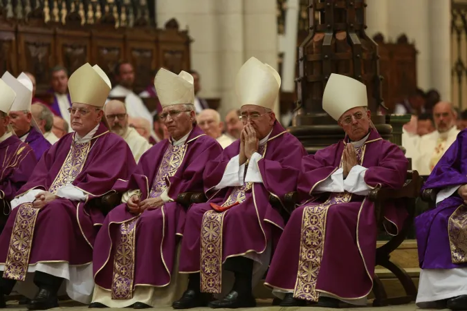 Alcune immagini del funerale a Madrid di Carmen Hernández | | Daniel Ibanez/ CNA
