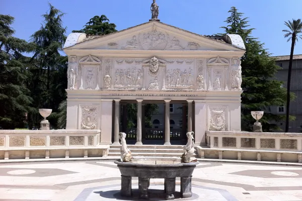 Casina Pio IV, La sede della Pontificia Accademia delle Scienze Sociali in Vaticano / Di Gabriella Clare Marino - Opera propria, CC BY-SA 3.0, https://commons.wikimedia.org/w/index.php?curid=15397255