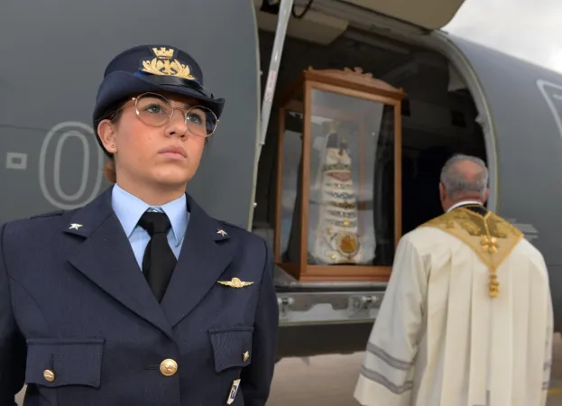 Alcune immagini della Peregrinatio della immagine della Madonna di Loreto | | Santuario di Loreto