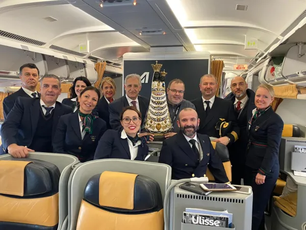 Alcune immagini della Peregrinatio della immagine della Madonna di Loreto | | Santuario di Loreto