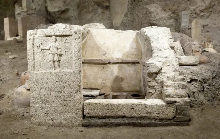 Alcune immagini della Necropoli sulla Via Trionfale | | Musei Vaticani