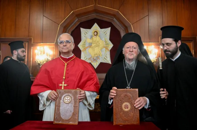 Papa Leone XIV e Bartolomeo I | Papa Leone XIV e Bartolomeo I | Credit Vatican Media