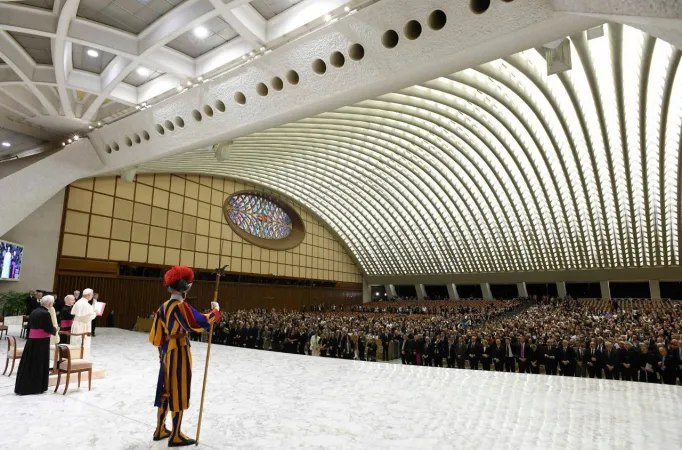 L'aula Nervi in Vaticano durante l'udienza di Leone XIV (imm. di repertorio) | L'aula Nervi in Vaticano durante l'udienza di Leone XIV (imm. di repertorio) | Credit Vatican Media