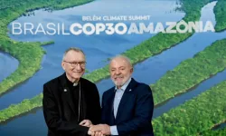 Il cardinale Parolin con il presidente brasiliano Lula / COP 30