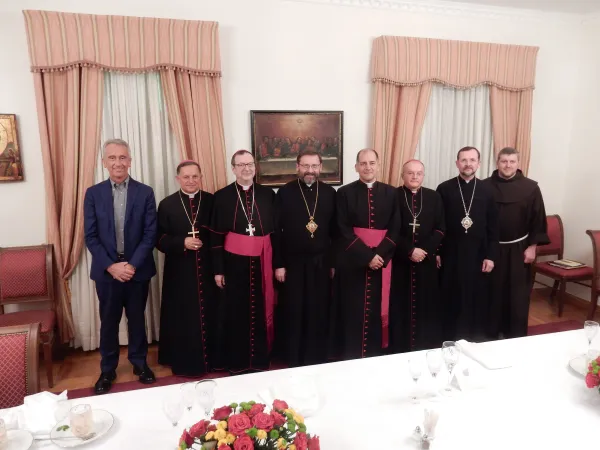 Cor Unum in Ucraina | Alcuni scatti del viaggio di Monsignor Dal Toso in Ucraina | Cor Unum 