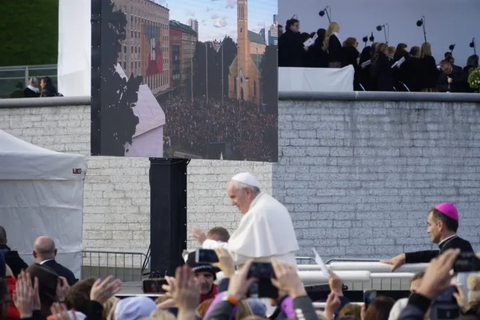 La Messa del Papa a Tallinn |  | Andrea Gagliarducci ACI Stampa