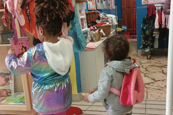 Emporio bimbi / Diocesi di Terni