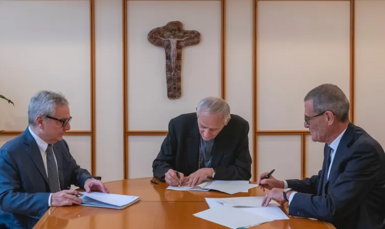 La firma del Protocollo | La firma del Protocollo | Credit Cei