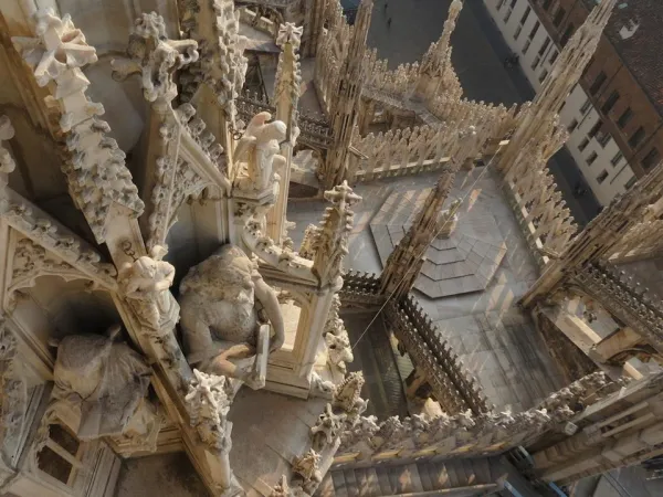 Duomo di Milano dall'alto |  | Chiesa di Milano
