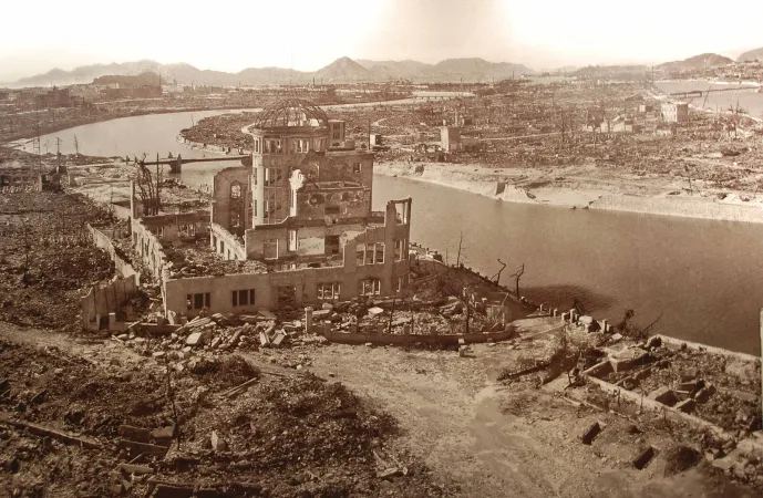Hiroshima dopo la Bomba |  | Wikipedia