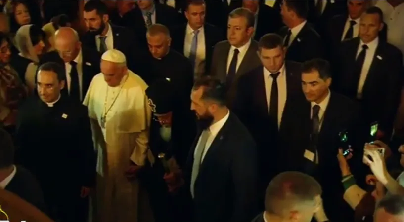 Il Papa e il Patriarca Ilia | | CTV