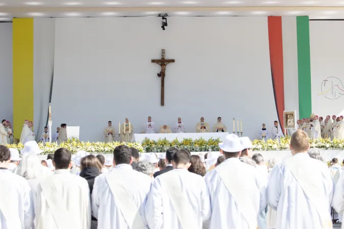 La Messa del Papa a Budapest - Daniel Ibanez ACI Group | | La Messa del Papa a Budapest - Daniel Ibanez ACI Group