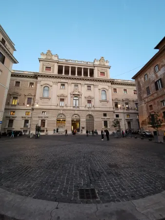 La Pontificia Università Gregoriana |  | MM ACI STAMPA