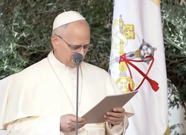 Il Papa in aeroporto a Beirut |  | Vatican Media / EWTN