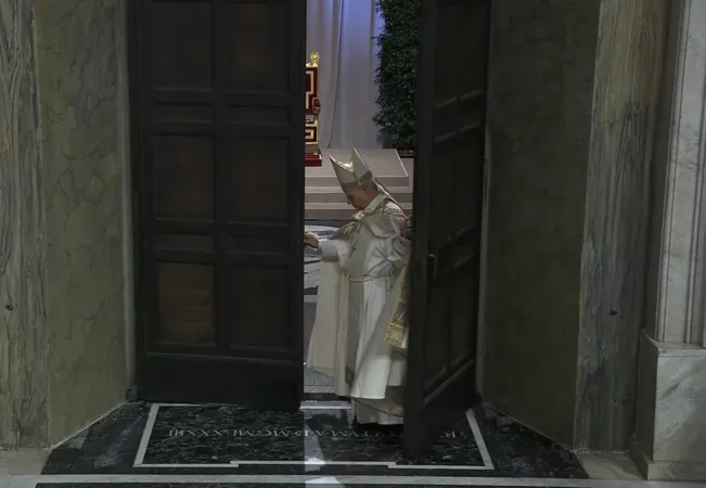 Papa Leone XIV chiude la Porta Santa di San Pietro | | Vatican Media / EWTN