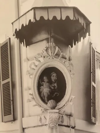 Riproduzione sul volume della Madonna della Tenerezza di Via Caetani |  | Volume 