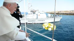 Papa Francesco nel suo primo viaggio apostolico, nell'Isola di Lampedusa / L'Osservatore Romano 