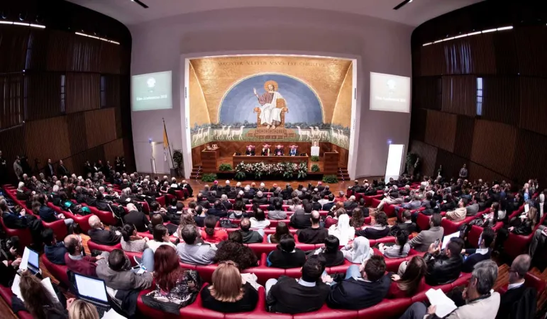 L'Aula Magna della Pontificia Università lateranense |  | Diocesi di Roma 