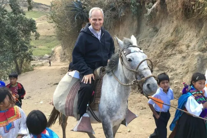 Robert Prevost, missionario in Perù |  | pd