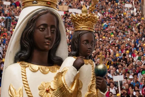 Un momento di uno dei pellegrinaggi Macerata-Loreto degli anni passati / Salesiani di Macerata